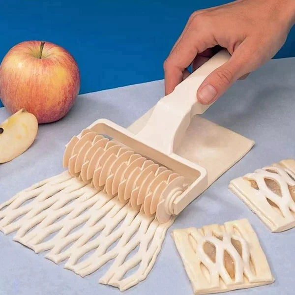 Lattice Pie Crust Cutter With Roller at $12.47 from Truemartin