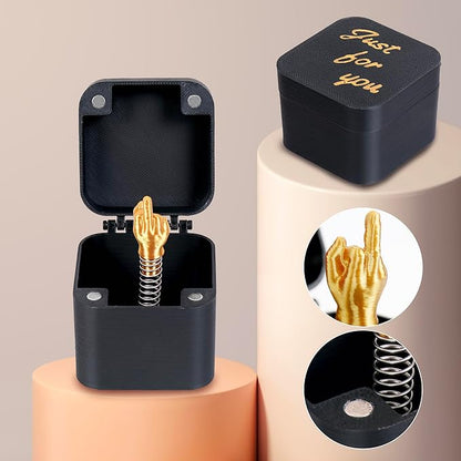 1pc Annoying Gift Box with Twist Storage and 1pc Middle Finger in A Box