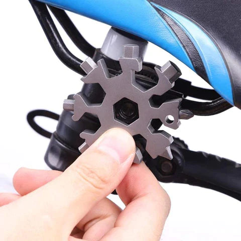 Snowflake Multifunction tool (18 in 1) at $9.97 from Truemartin