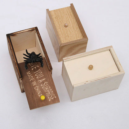 Spider Funny Scare Box Wooden at $14.97 from Truemartin