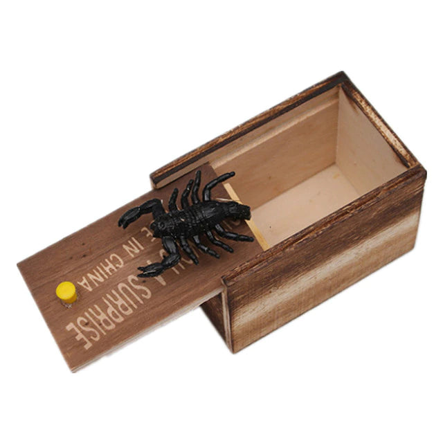 Spider Funny Scare Box Wooden at $14.97 from Truemartin